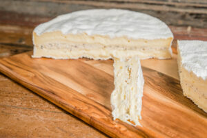 QUESO BRIE MEAUX TRUFFE