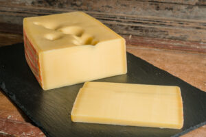 QUESO EMMENTAL SUIZO