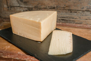 QUESO PARMIGIANO REGGIANO
